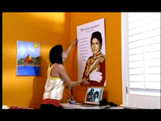 Illustration for article titled Where Will You Put Your Limited Edition Michael Jackson Lithograph?